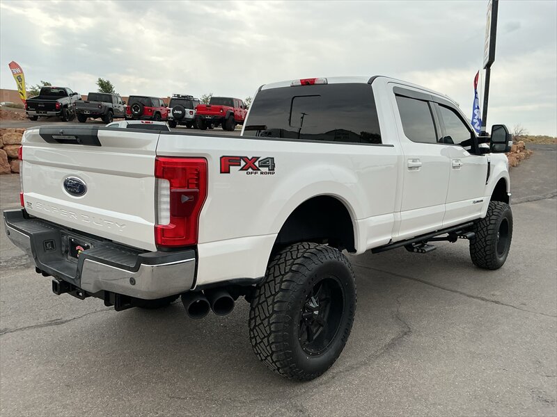 2017 Ford F-250 Lariat - Photo 3 - Roosevelt, UT 84066