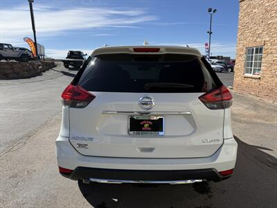 2017 Nissan Rogue SL - Photo 4 - Roosevelt, UT 84066