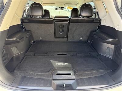 2017 Nissan Rogue SL - Photo 8 - Roosevelt, UT 84066