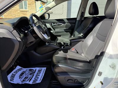 2017 Nissan Rogue SL - Photo 6 - Roosevelt, UT 84066