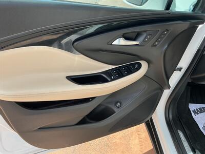 2017 Buick Envision Essence   - Photo 11 - Roosevelt, UT 84066