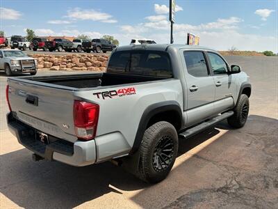2019 Toyota Tacoma TRD Off-Road   - Photo 3 - Roosevelt, UT 84066