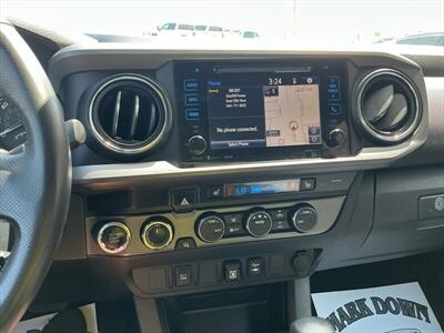 2019 Toyota Tacoma TRD Off-Road   - Photo 8 - Roosevelt, UT 84066