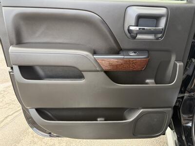 2017 GMC Sierra 1500 SLE   - Photo 17 - Roosevelt, UT 84066