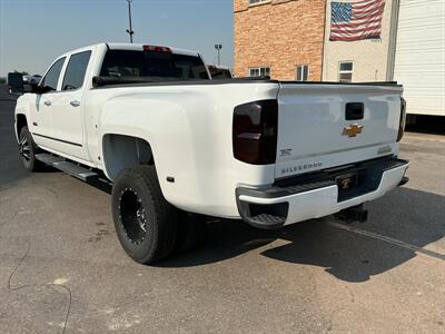 2015 Chevrolet Silverado 3500 High Country   - Photo 4 - Roosevelt, UT 84066