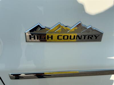 2015 Chevrolet Silverado 3500 High Country   - Photo 5 - Roosevelt, UT 84066