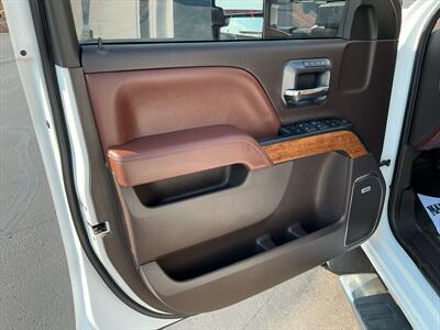 2015 Chevrolet Silverado 3500 High Country   - Photo 6 - Roosevelt, UT 84066