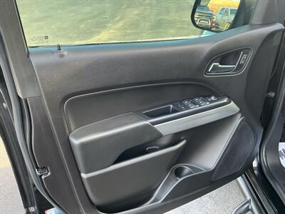 2018 Chevrolet Colorado LT   - Photo 8 - Roosevelt, UT 84066