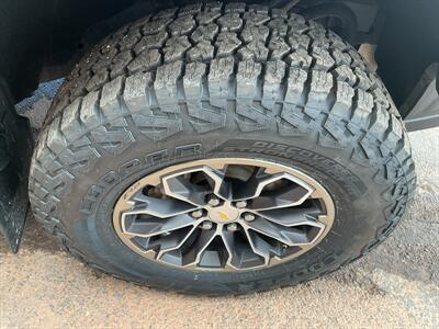 2020 Chevrolet Colorado ZR2   - Photo 15 - Roosevelt, UT 84066
