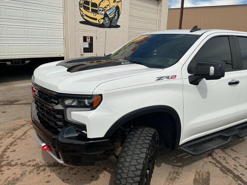 2023 Chevrolet Silverado 1500 ZR2 - Photo 4 - Roosevelt, UT 84066