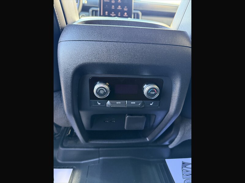 2024 GMC Acadia AT4 - Photo 18 - Roosevelt, UT 84066