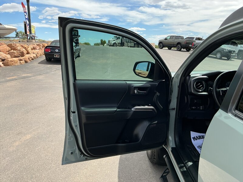 2023 Toyota Tacoma TRD Off-Road - Photo 8 - Roosevelt, UT 84066