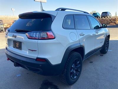 2019 Jeep Cherokee Trailhawk Elite   - Photo 6 - Roosevelt, UT 84066