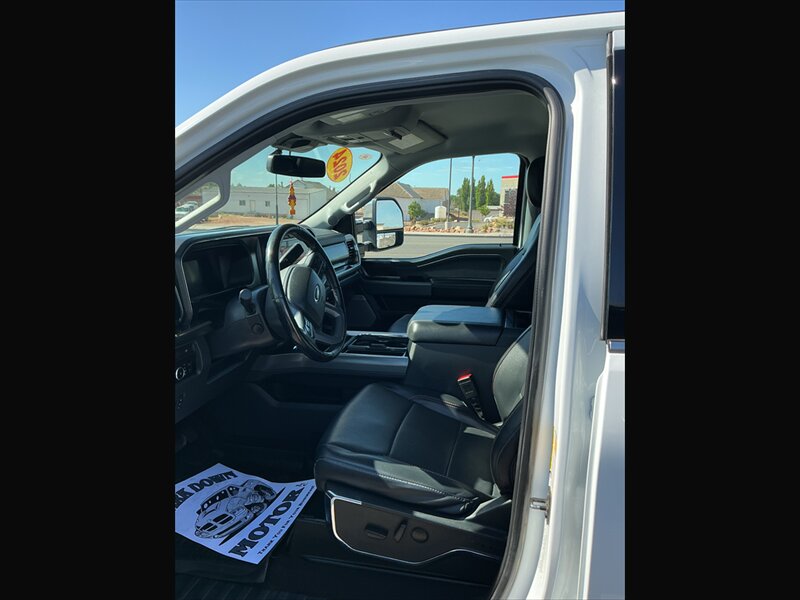 2024 Ford F-450 Super Duty Lariat - Photo 9 - Roosevelt, UT 84066