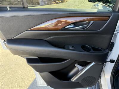 2018 Cadillac Escalade Premium Luxury - Photo 16 - Roosevelt, UT 84066