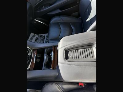 2018 Cadillac Escalade Premium Luxury   - Photo 13 - Roosevelt, UT 84066