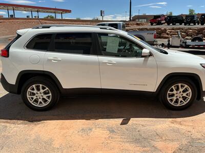 2014 Jeep Cherokee Latitude   - Photo 4 - Roosevelt, UT 84066