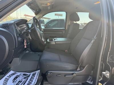 2014 Chevrolet Silverado 3500 LT   - Photo 9 - Roosevelt, UT 84066