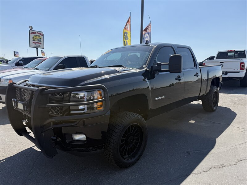 2014 Chevrolet Silverado 3500 LT - Photo 1 - Roosevelt, UT 84066