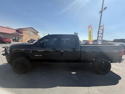 2014 Chevrolet Silverado 3500 LT   - Photo 3 - Roosevelt, UT 84066