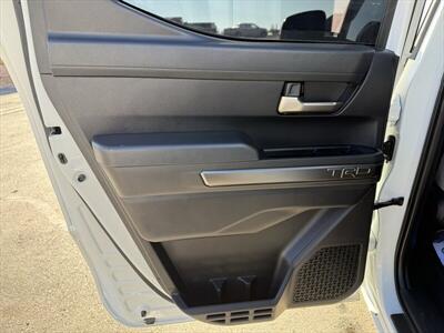 2025 Toyota Tacoma TRD Off-Road   - Photo 16 - Roosevelt, UT 84066