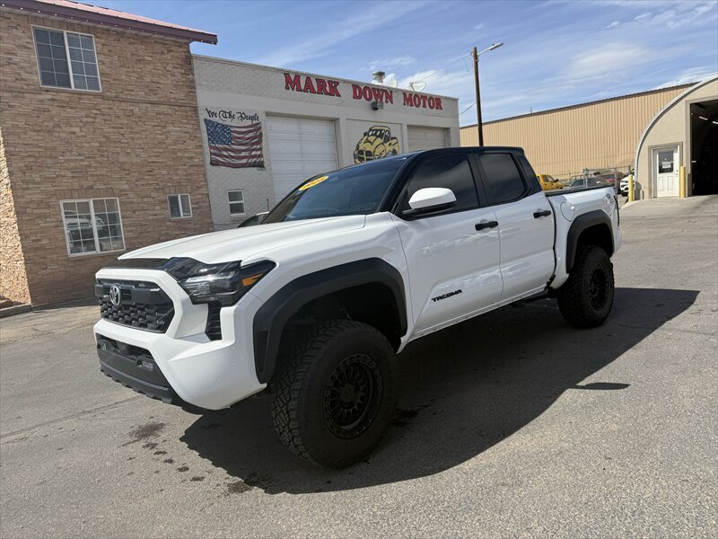 2025 Toyota Tacoma TRD Off-Road  