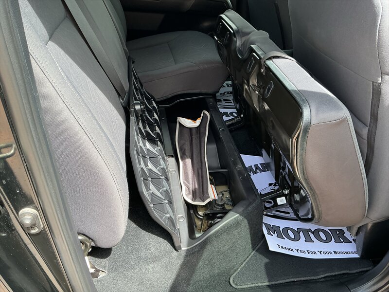 2019 Toyota Tacoma TRD Off-Road - Photo 18 - Roosevelt, UT 84066