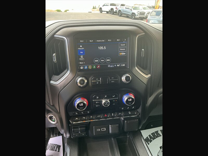 2021 GMC Sierra 1500 AT4 - Photo 12 - Roosevelt, UT 84066