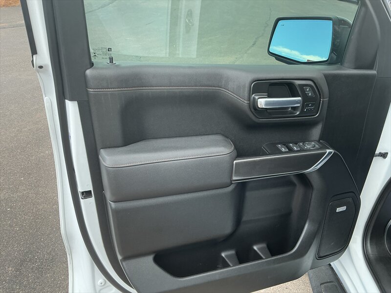 2021 GMC Sierra 1500 AT4 - Photo 8 - Roosevelt, UT 84066