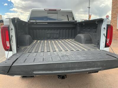2021 GMC Sierra 1500 AT4 - Photo 7 - Roosevelt, UT 84066