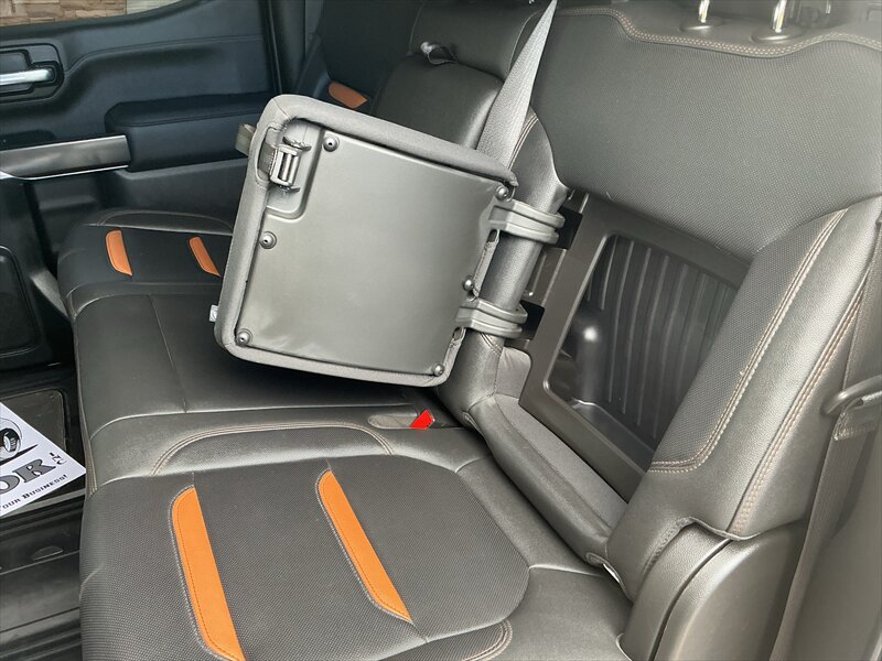 2021 GMC Sierra 1500 AT4 - Photo 16 - Roosevelt, UT 84066