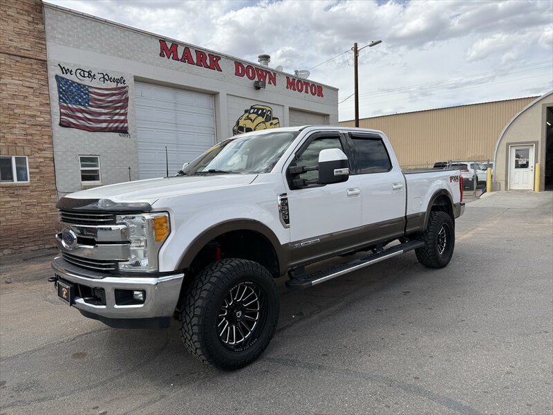 2017 Ford F-350 Lariat   - Photo 1 - Roosevelt, UT 84066