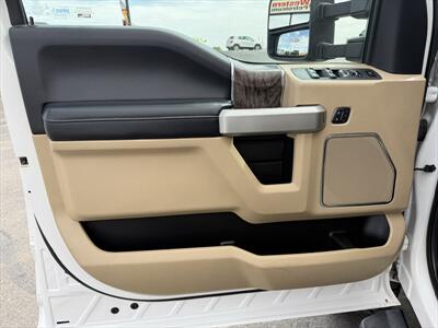 2017 Ford F-350 Lariat   - Photo 7 - Roosevelt, UT 84066