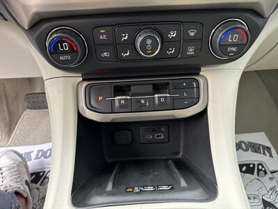 2022 GMC Acadia Denali   - Photo 13 - Roosevelt, UT 84066