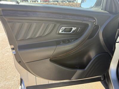 2015 Ford Taurus Limited   - Photo 5 - Roosevelt, UT 84066