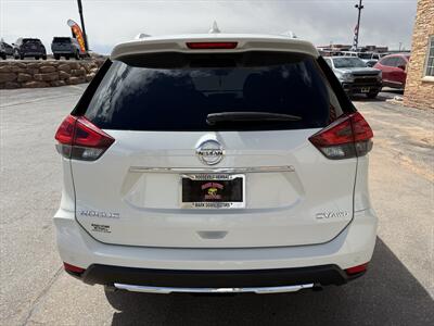 2019 Nissan Rogue SV   - Photo 4 - Roosevelt, UT 84066