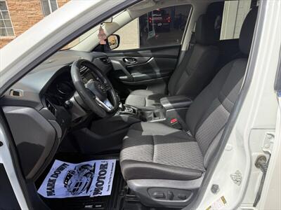 2019 Nissan Rogue SV   - Photo 7 - Roosevelt, UT 84066