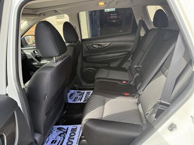 2019 Nissan Rogue SV   - Photo 16 - Roosevelt, UT 84066