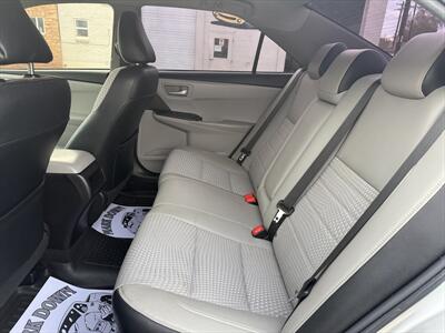 2015 Toyota Camry SE - Photo 14 - Roosevelt, UT 84066