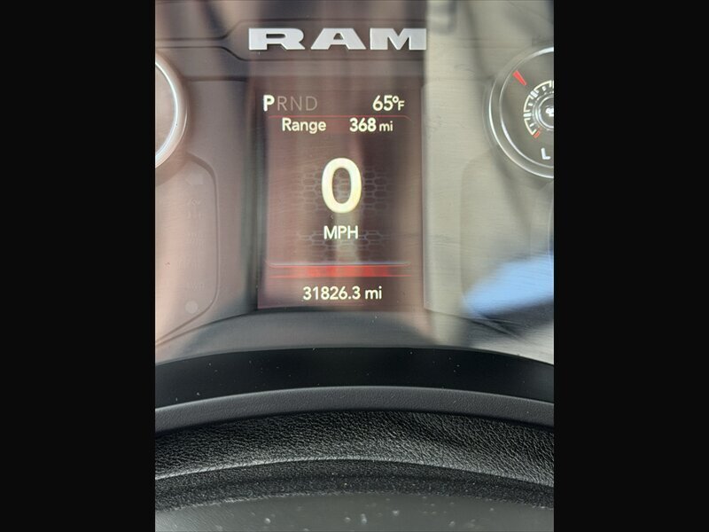 2024 RAM Ram 3500 Chassis Cab SLT - Photo 10