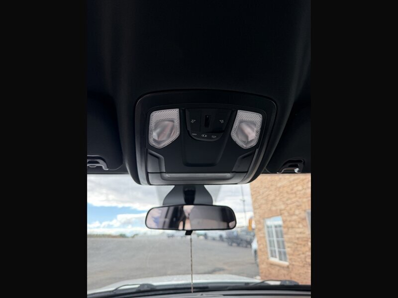 2024 RAM Ram 3500 Chassis Cab SLT - Photo 14