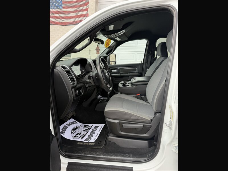 2024 RAM 3500 SLT - Photo 8 - Roosevelt, UT 84066