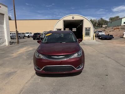 2018 Chrysler Pacifica Touring L   - Photo 1 - Roosevelt, UT 84066