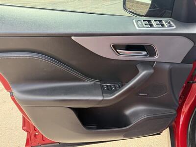 2019 Jaguar F-PACE S   - Photo 6 - Roosevelt, UT 84066