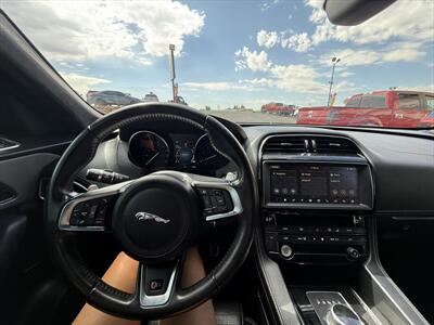 2019 Jaguar F-PACE S   - Photo 9 - Roosevelt, UT 84066