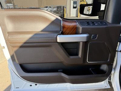 2020 Ford F-350 Super Duty King Ranch   - Photo 8 - Roosevelt, UT 84066