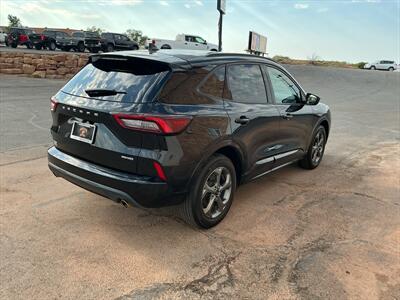 2024 Ford Escape ST-Line - Photo 3 - Roosevelt, UT 84066