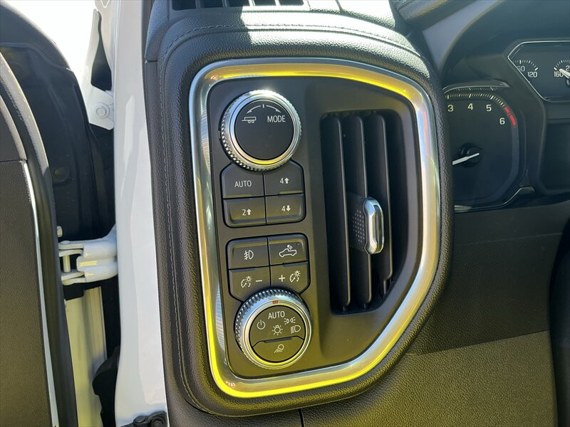 2020 GMC Sierra 1500 SLT - Photo 8 - Roosevelt, UT 84066