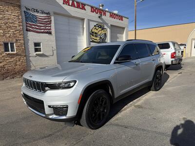 2022 Jeep Grand Cherokee L Limited   - Photo 1 - Roosevelt, UT 84066
