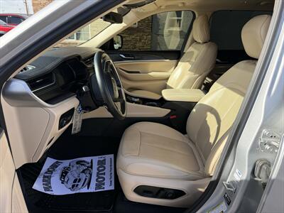 2022 Jeep Grand Cherokee L Limited   - Photo 7 - Roosevelt, UT 84066